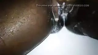 فرجها المنقط يتوق للضرب بقوة