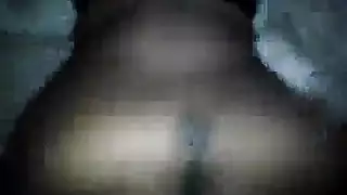 مشهد إباحي: طيز شربات الضيق يتم تداوله