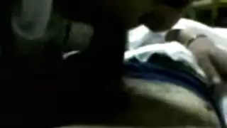 لا تتوقف عن مص القضيب حتى تحصل على الكريم