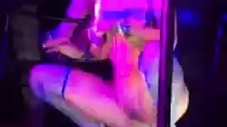 معتدل البنيه نجاح كبير مطيع