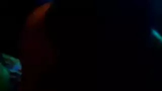 لا تدخل زبك في طيزي كله لانه يولم