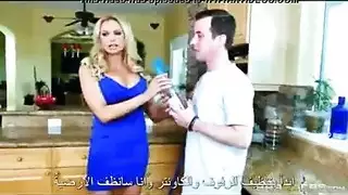 عمة كبيرة الصدر تنيك كسها بقوة في إباحية محرمات مترجمة