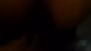 جنس فموي مثير وتفجير في الحلق